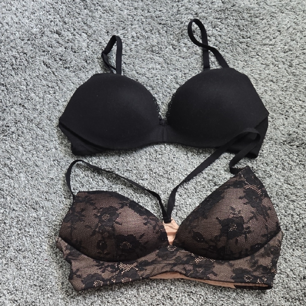 Victoria's Secret Elegant Black and Tan Lace Bras Set